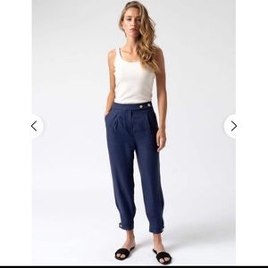 Saint Sofia Oxford high rise pant olive green